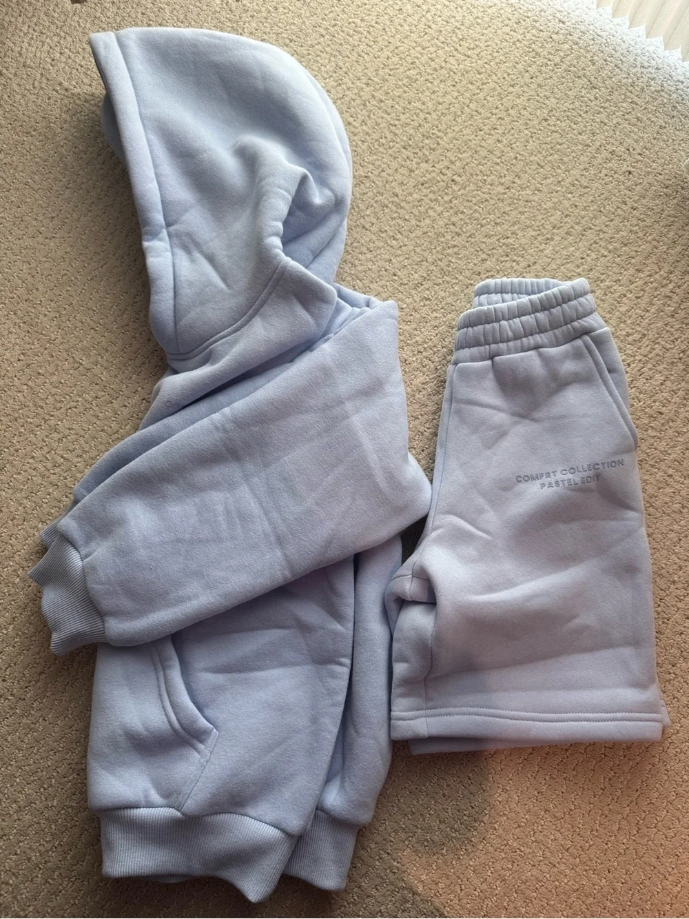 Brand New, never worn! Comfrt Pastel Collection Hoodie and Shorts set.  Kids S.